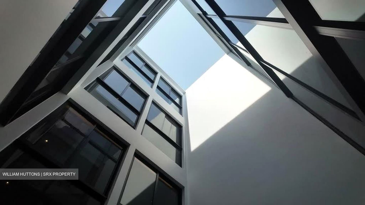 Lorong N Telok Kurau (D15), Terrace #553787191